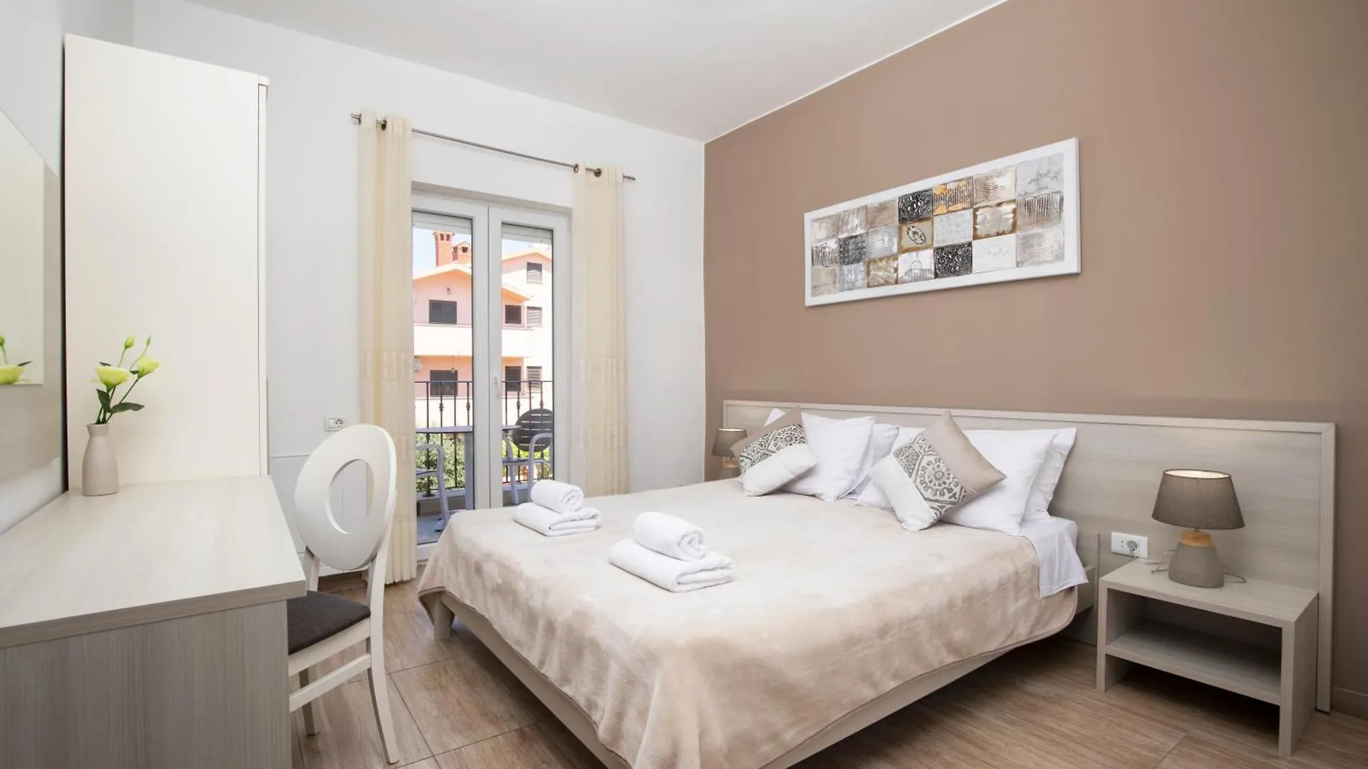 Apartments Villa Nina