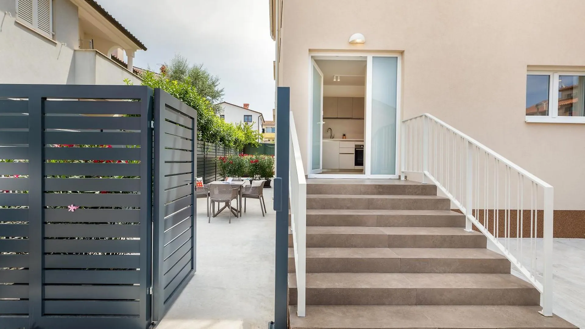 Apartments Villa Nina
